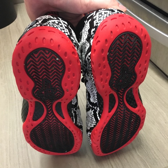Nike Air Foamposite One Albino Snakeskin - Picture 6 of 7